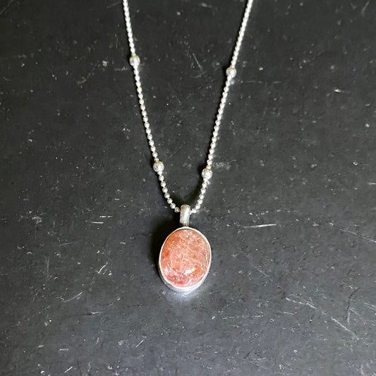 Here Comes The Sun(stone Necklace)